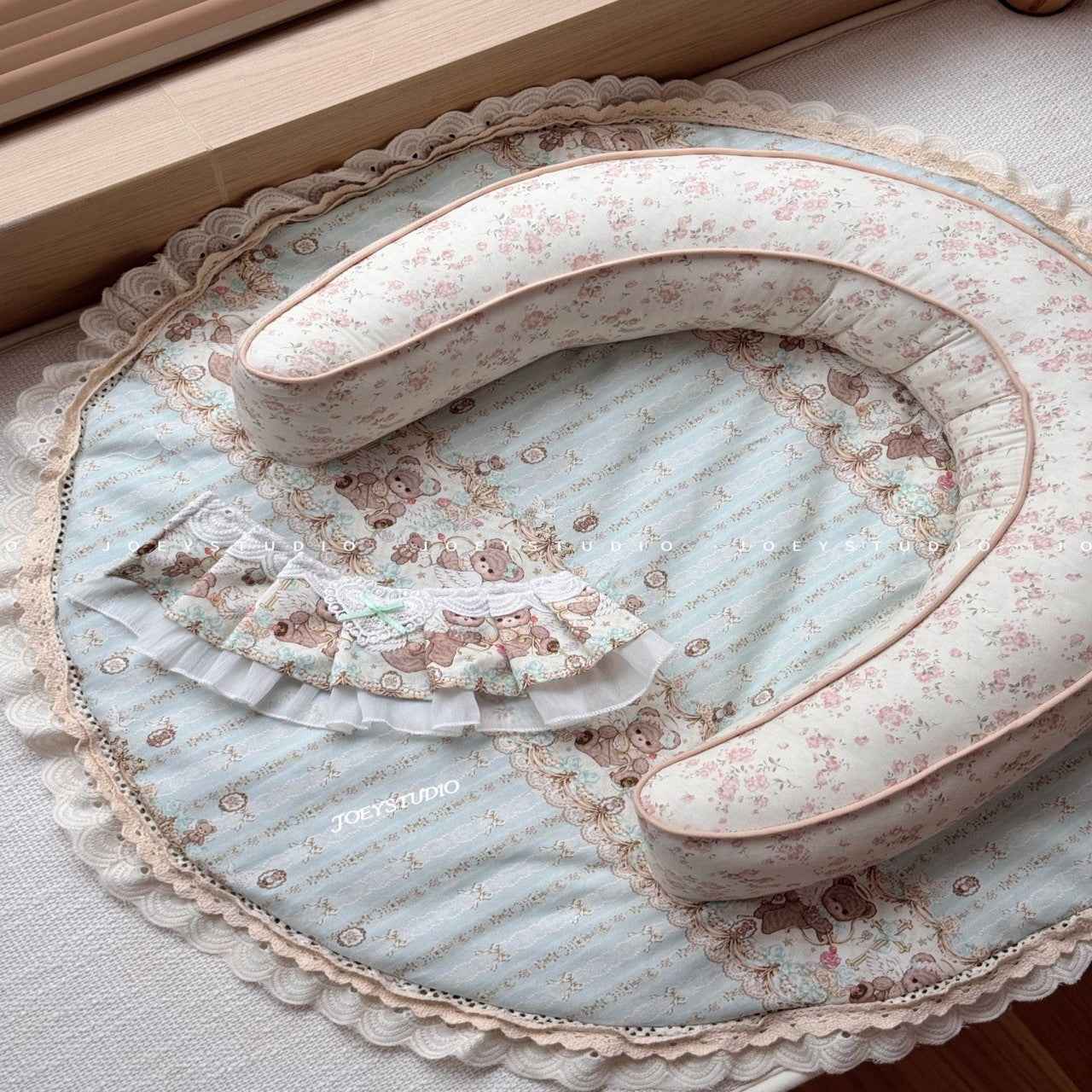 Rose teddy bear cat bed with cozy plush design for cats and small dogs